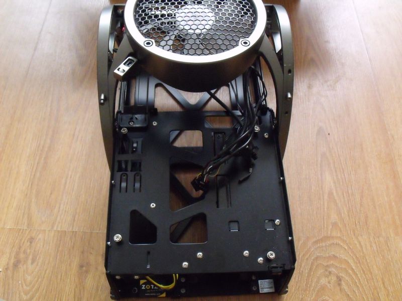 Antec Mini Skeleton
